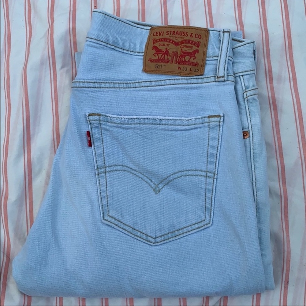 Men Levi jeans size 33×32 style 511